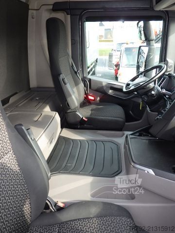 Kutu kamyonu SCANIA P 280 B Getränkeko. 7,3m/Lasi/LBW/2xAHK/Vollluft