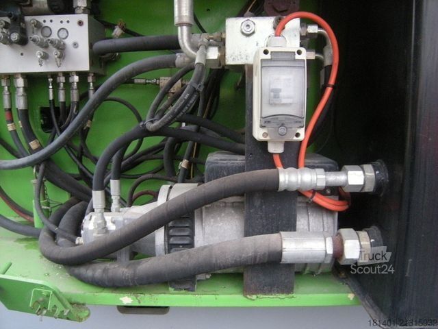 Plataforma de trabajo JLG Arbeitsbühne JLG 680 S, 4x4 Allrad, AH 22,7m