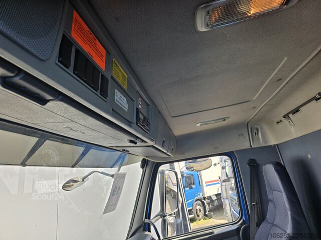 Lastebil med kjøleboks VOLVO FM330 6x2 FRIGOBLOCK Multizone Lenk u. L