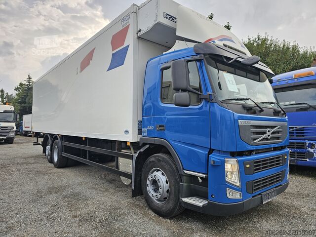 Rashladni kamion Volvo FM330 Multizone Lenk u. Kühlkoffer