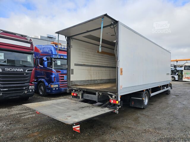 LKW mit Kofferaufbau Volvo FL240 4x2 Ladeborwand