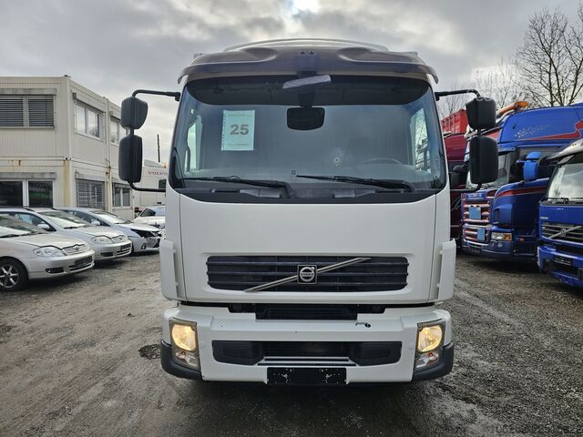 LKW mit Kofferaufbau Volvo FL240 4x2 Ladeborwand