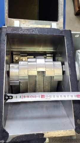 Hulleman Trucks & Machinery BV Hulleman Trucks & Machinery BV Hulleman Trucks & Machinery BV