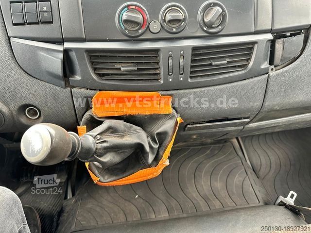 Driezijdige kipper bestelwagen IVECO EuroCargo 80E22 Meiller-Dreiseitenkipper