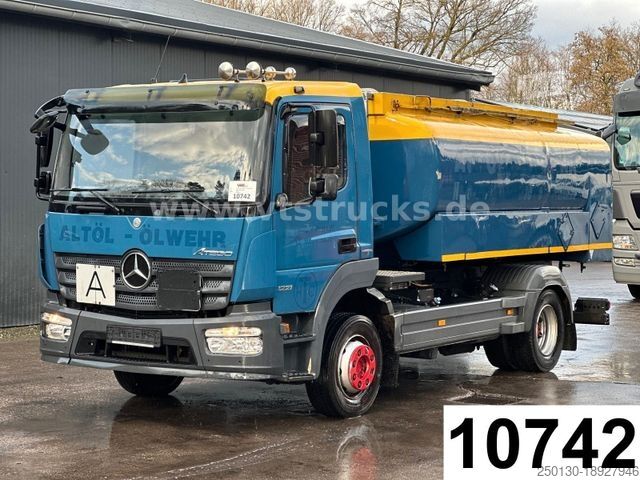 Tankbil MERCEDES-BENZ Atego 1221L 4x2 2.Kammer Tankaufbau