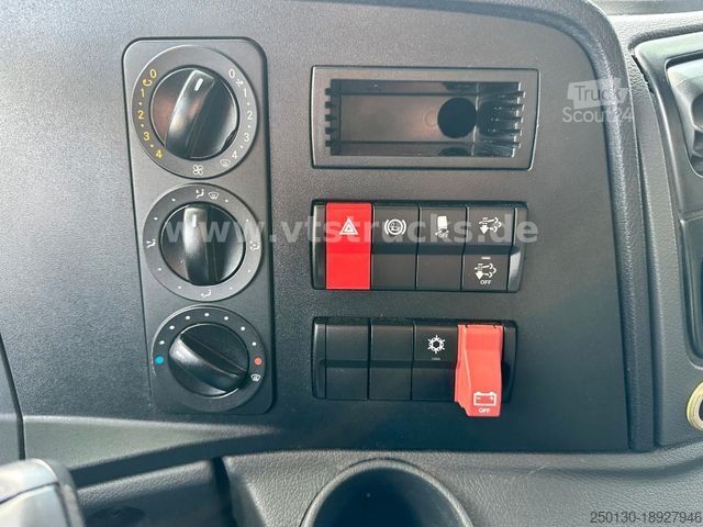 Tankbil MERCEDES-BENZ Atego 1221L 4x2 2.Kammer Tankaufbau