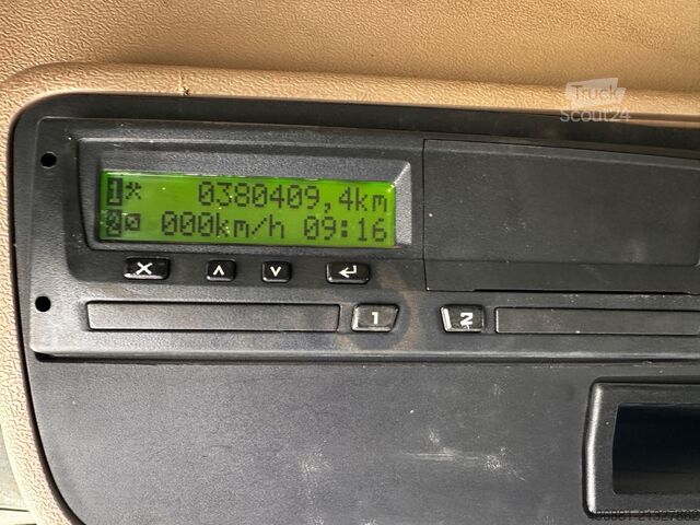 Autocarro con cassone ribaltab Scania P420