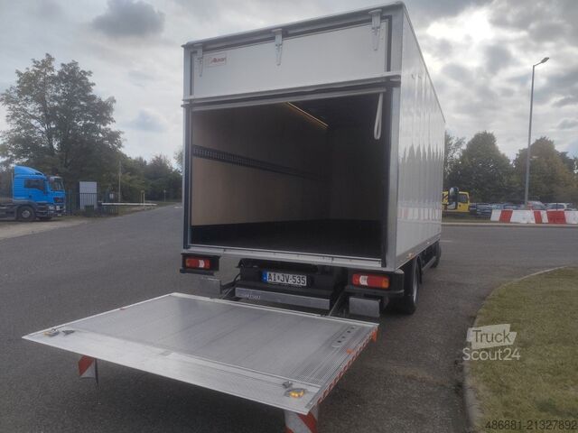 Kovček IVECO Daily 70C18