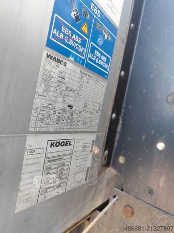 Laterale cu prelată tip perdea Kögel SN24