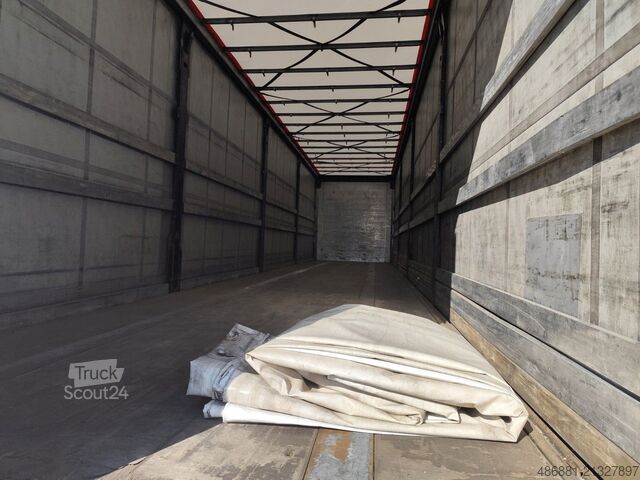 Laterale cu prelată tip perdea Kögel SN24