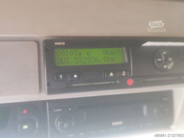 Prevoz v hladilniku/zamrznjenem stanju IVECO EUROCARGO 180E