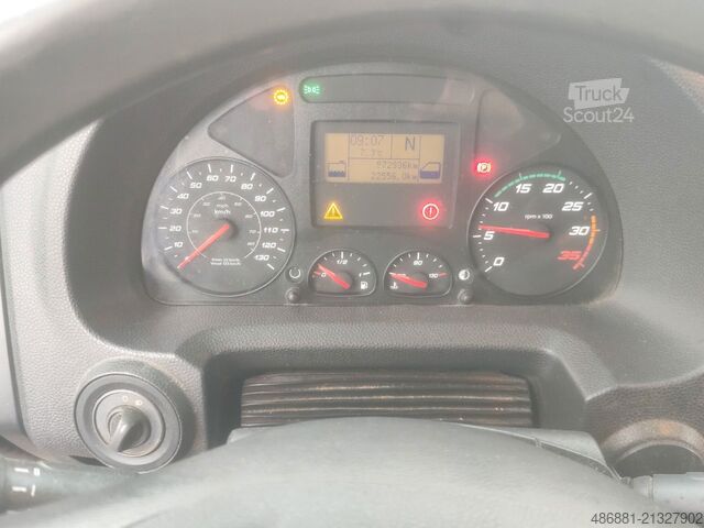 Prevoz v hladilniku/zamrznjenem stanju IVECO EUROCARGO 180E