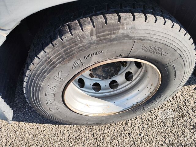 Platformos priekaba MAN TGX 26.400