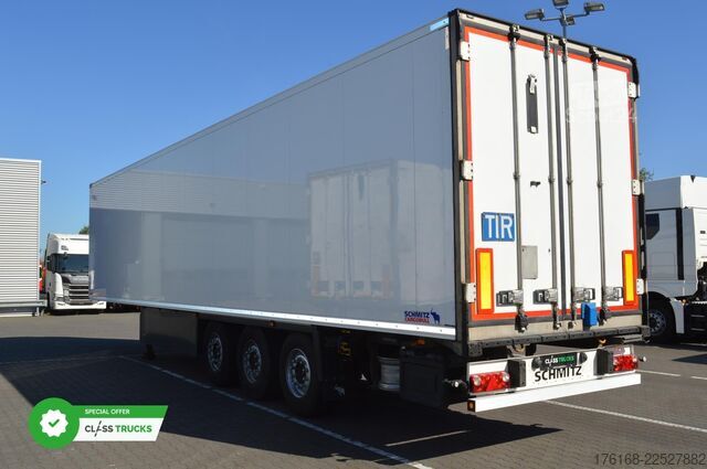 рефрижераторний напівпричіп SCHMITZ CARGOBULL SKO FP 60 ThermoKing SLXi 300