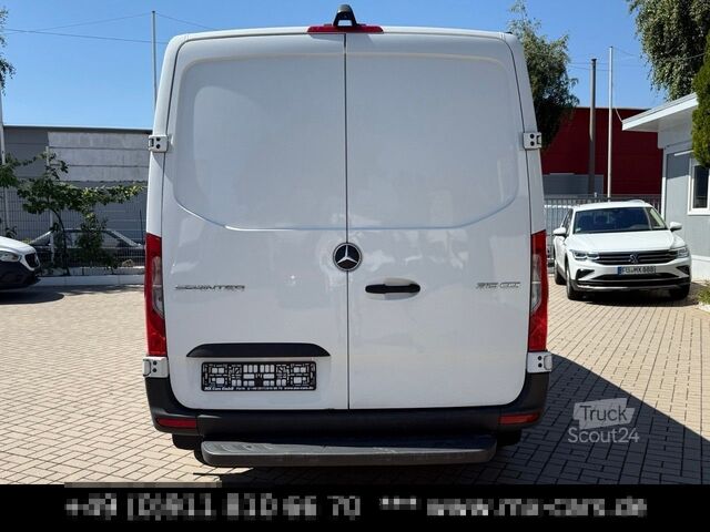 Панелен ван MERCEDES-BENZ Sprinter 315 RWD L2H1 Klima Kamera Navi Tempomat