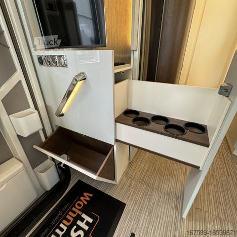 Integrirani avtodom BÜRSTNER Elegance I 920 G, Hubstützen,Vollluftfeder,VOLL