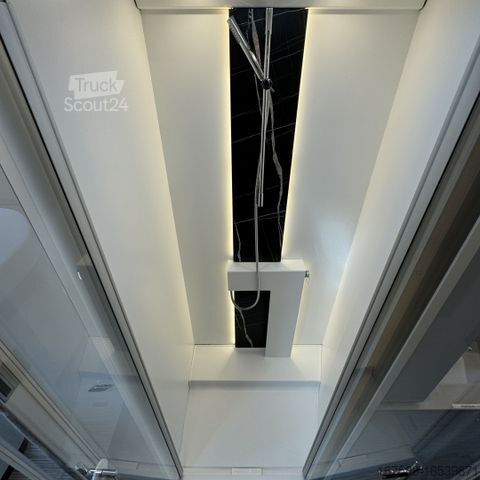 Integrirani avtodom BÜRSTNER Elegance I 920 G, Hubstützen,Vollluftfeder,VOLL