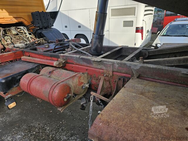 Tresidig tippbil Mercedes-Benz 1719 AK 4x4 V6 Steel/Steel Manuell Dreis