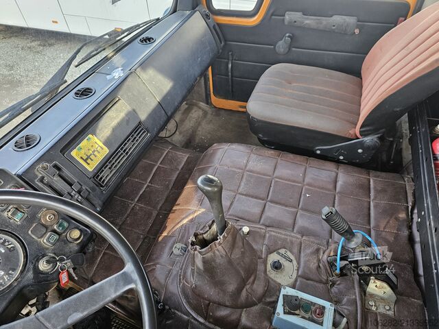 Tresidig tippbil Mercedes-Benz 1719 AK 4x4 V6 Steel/Steel Manuell Dreis