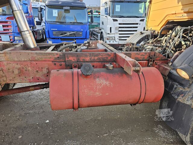 Tresidig tippbil Mercedes-Benz 1719 AK 4x4 V6 Steel/Steel Manuell Dreis