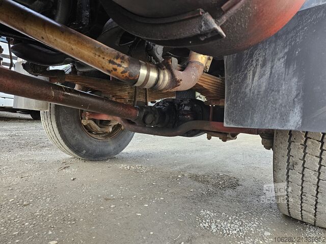 Tresidig tippbil Mercedes-Benz 1719 AK 4x4 V6 Steel/Steel Manuell Dreis