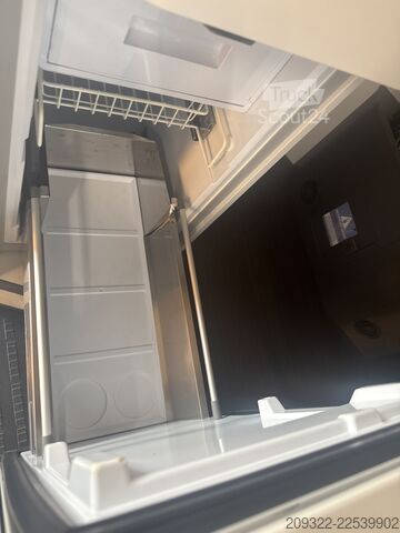 Kastenwagen Wohnmobil / Campervan 2023 Volkswagen Grand California | Automatico | Completamente Accessoriato