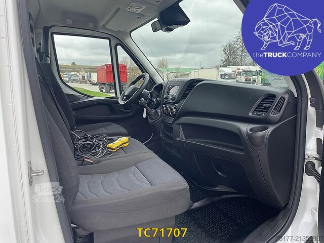 Iveco Daily 35S16 přeprava aut + naviják Iveco Daily 35S16 CAR TRANSPORT + WINCH