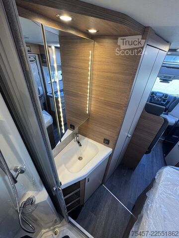 Autorulotă semi-integrată KNAUS Van TI VANSATION 550 MF