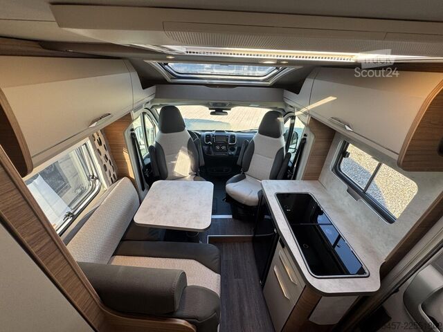 Autorulotă semi-integrată KNAUS Van TI VANSATION 550 MF