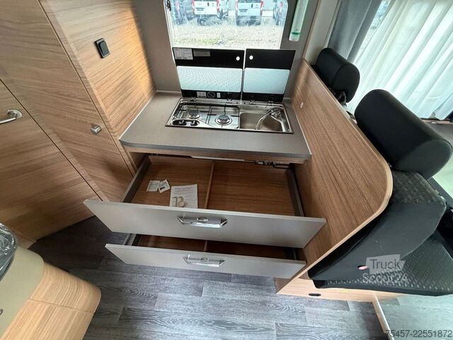 Halvintegreret autocamper WEINSBERG CaraSuite Ford 650 MF