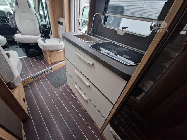 Полуинтегриран кемпер KNAUS Sky Ti PLATINUM SELECTION 650 MEG Automatik
