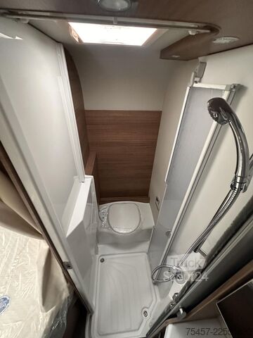 Daļēji integrēta kemperis KNAUS Van TI VANSATION 550 MF