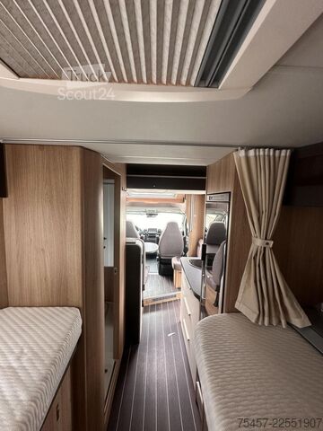 عربة تخييم شبه مدمجة KNAUS Sky Wave 60 YEARS 650 MEG