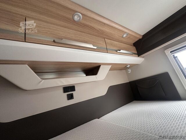 عربة تخييم شبه مدمجة KNAUS Sky Wave 60 YEARS 650 MEG