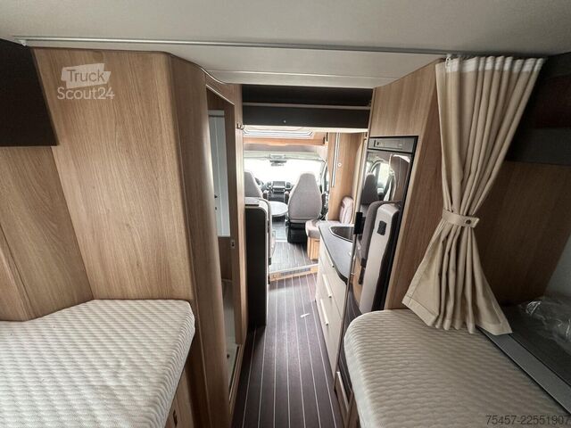 عربة تخييم شبه مدمجة KNAUS Sky Wave 60 YEARS 650 MEG