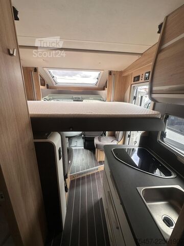 عربة تخييم شبه مدمجة KNAUS Sky Wave 60 YEARS 650 MEG