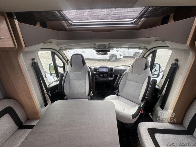 Autorulotă semi-integrată KNAUS Sky Ti PLATINUM SELECTION 650 MF Arktis-Paket