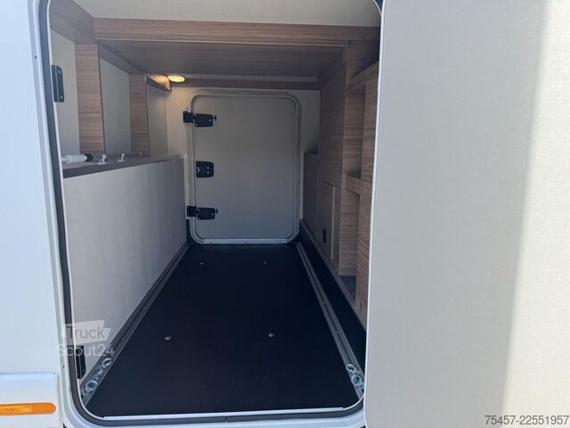 Autorulotă semi-integrată KNAUS Van TI VANSATION 650 MEG