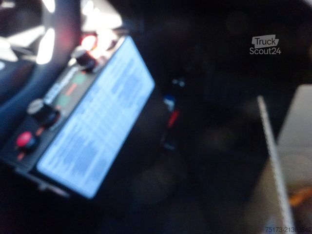 Bestelwagen FORD Ranger DoKa Tremor Stndhz Winterd Schild+Streuer