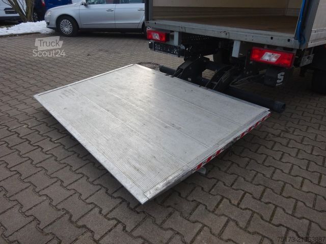 Vrachtwagen met bakwagen FORD Transit 350 L4 130PS HA Trend Koffer LBW