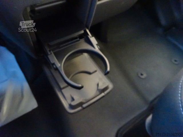 Yüksek tavanlı panelvan FORD Transit Kasten 130PS 350 L3H3 Trend Navi ParkAs