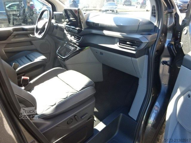 Minibuss FORD Tourneo Custom 340L1 Titanium X 2.5L PHEV 360Kam