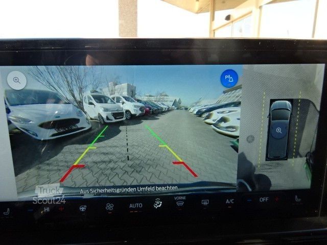 Minibuss FORD Tourneo Custom 340L1 Titanium X 2.5L PHEV 360Kam