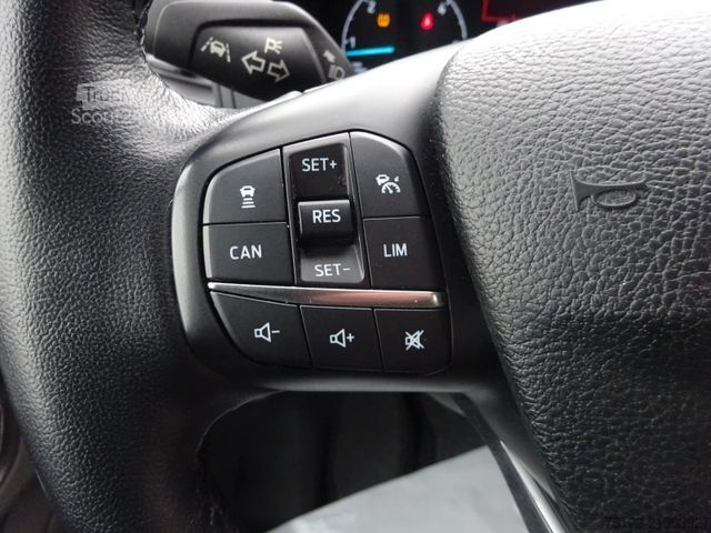 Campingvogn/bobil FORD Nugget 185PS Autm. Aufstelldach Markise AHK Xeno