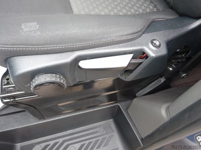 Campingvogn/bobil FORD Nugget 185PS Autm. Aufstelldach Markise AHK Xeno