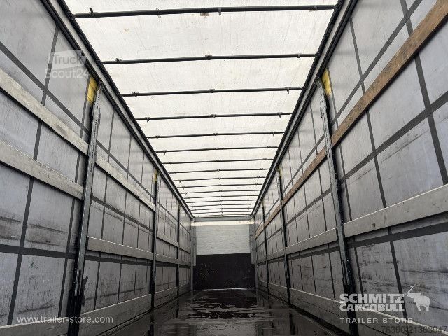 مقطورة نصفية مفتوحة مع قماش مشمع Schmitz Cargobull Semitrailer Curtainsider Standard