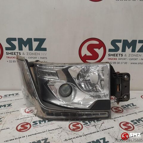 Scheinwerfer Renault Occ koplamp rechts RHD Renault