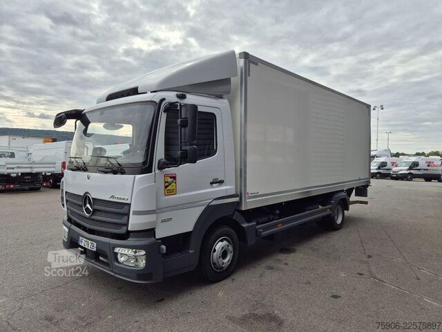 Autocarro con cassone Mercedes-Benz Atego