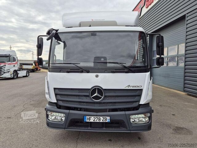 Autocarro con cassone Mercedes-Benz Atego