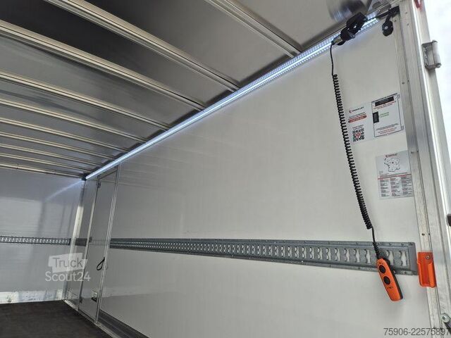 Autocarro con cassone Mercedes-Benz Atego
